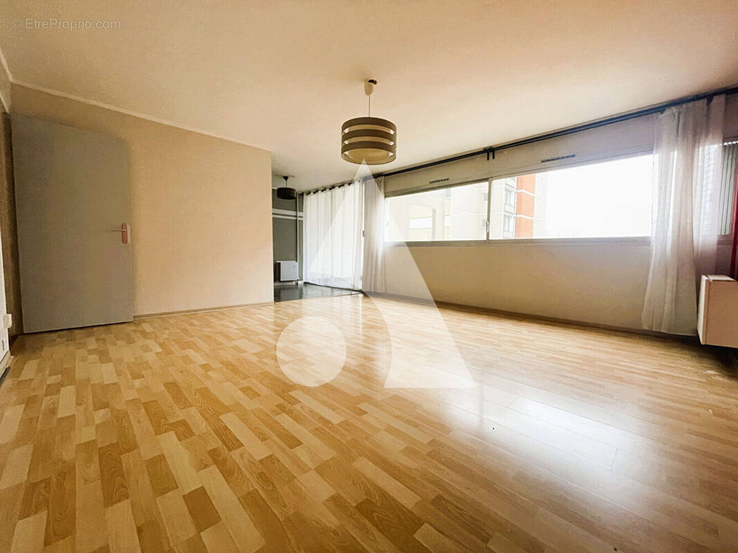 Appartement à SUCY-EN-BRIE