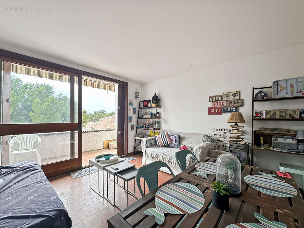 Appartement à SAUSSET-LES-PINS