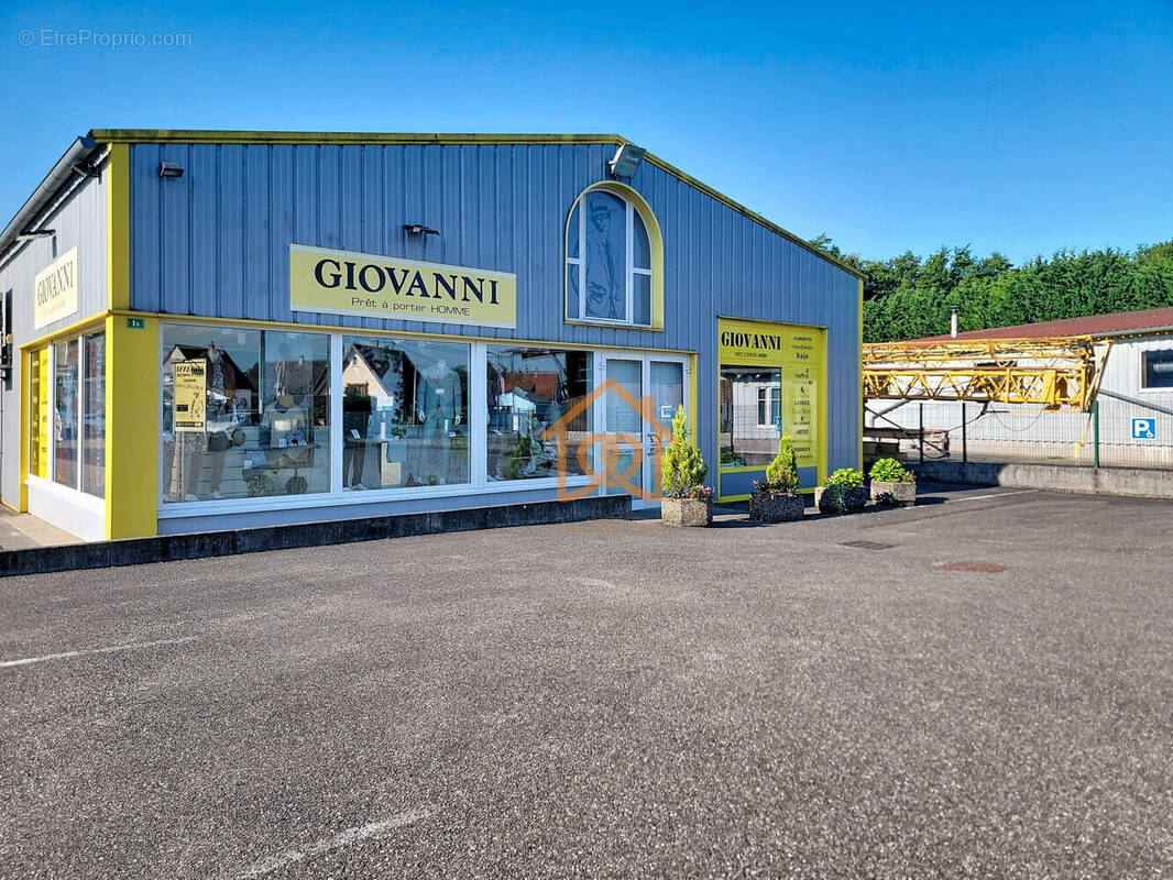Commerce à OBERHOFFEN-SUR-MODER