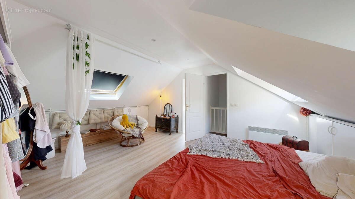 Domaine de VILLEPREUX, maison avec jardin et garage. - photo 17