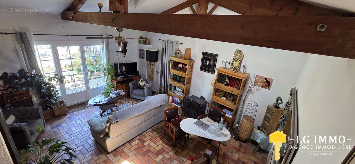 Maison charentaise 3 chambres avec garage et jardin - photo 7