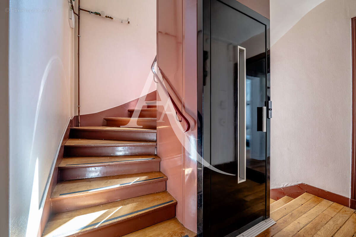 Appartement à CLICHY