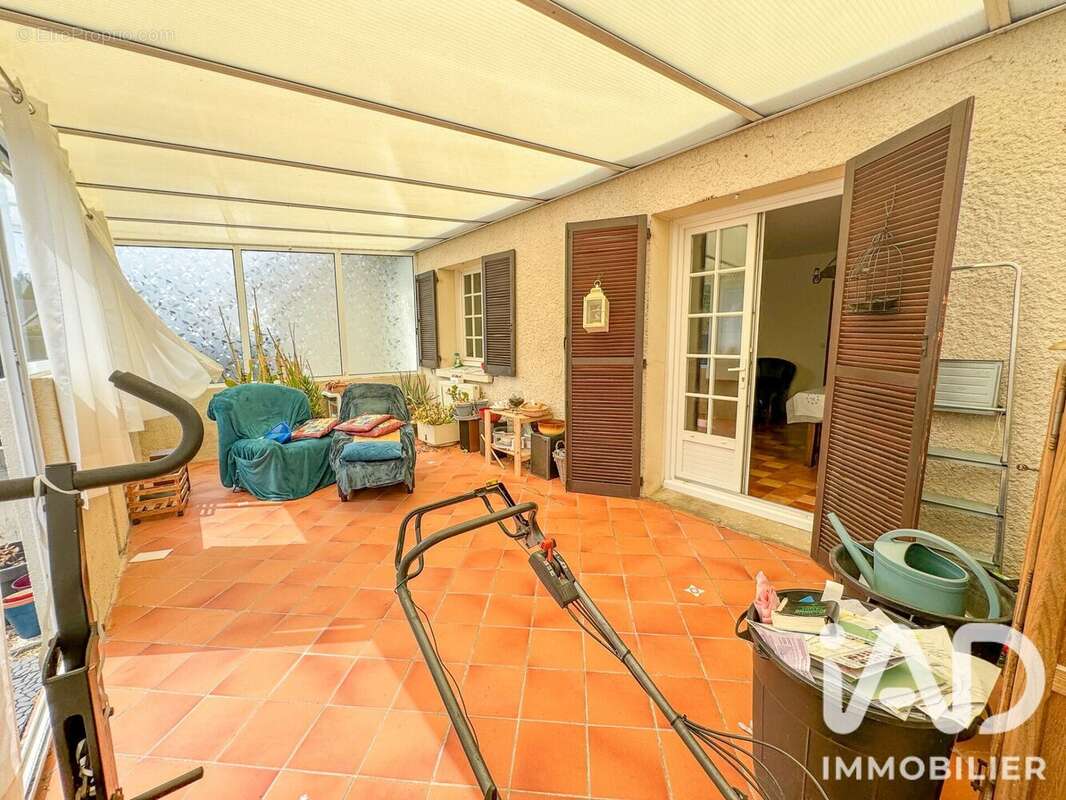 Photo 4 - Maison à SAINT-JEAN-LES-DEUX-JUMEAUX
