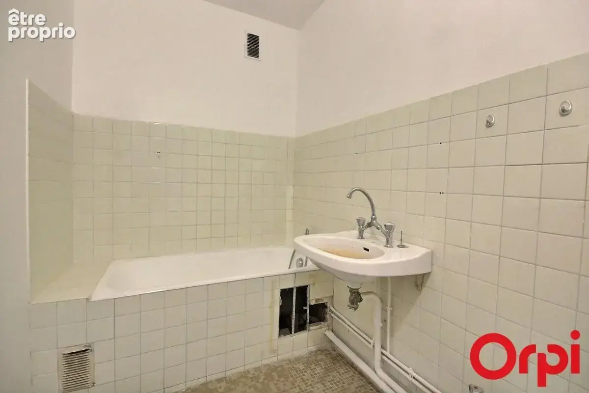 Appartement T4 - 13011 Marseille - Balcon -  Cave - photo 12