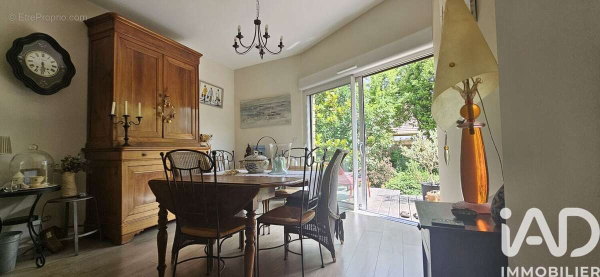 Photo 3 - Maison à NOISEAU