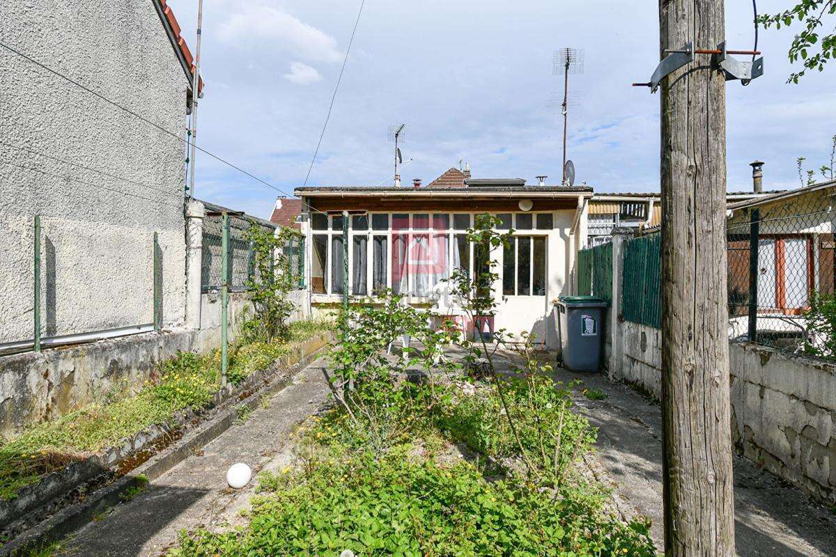 Maison à TREMBLAY-EN-FRANCE