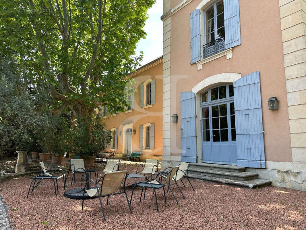 Maison à VAISON-LA-ROMAINE