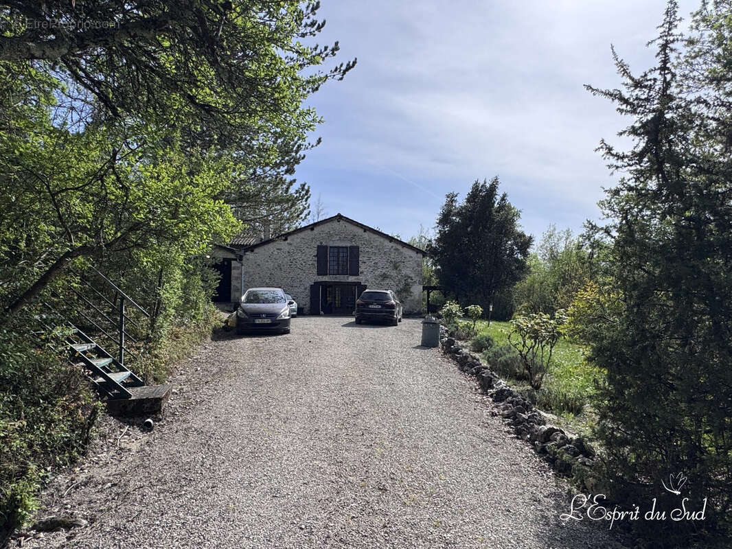 Maison à VIEUX