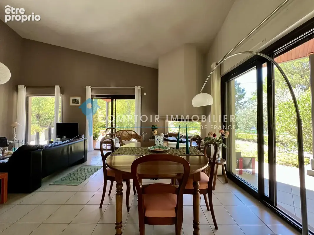 Maison d'architecte-Terrain arboré 5000m2-Piscine - photo 5