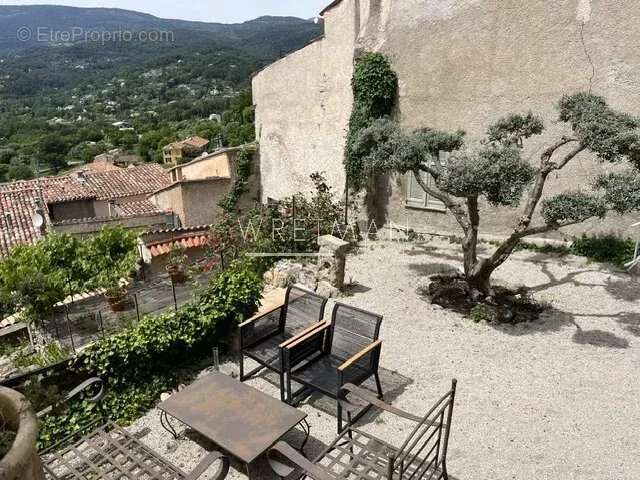 Maison à FAYENCE