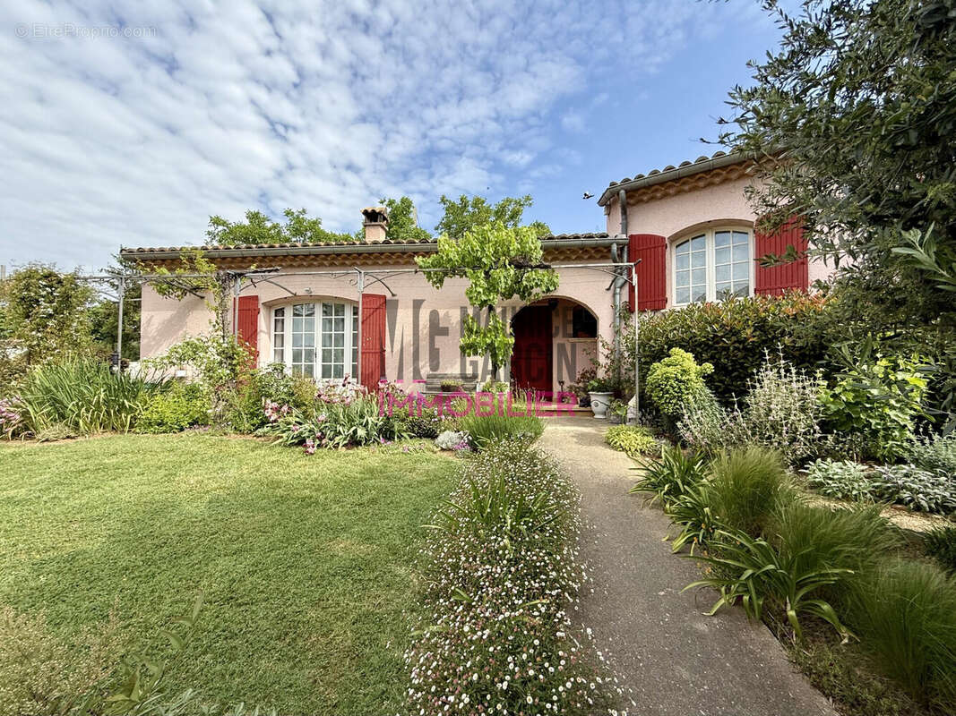 Maison à AVIGNON