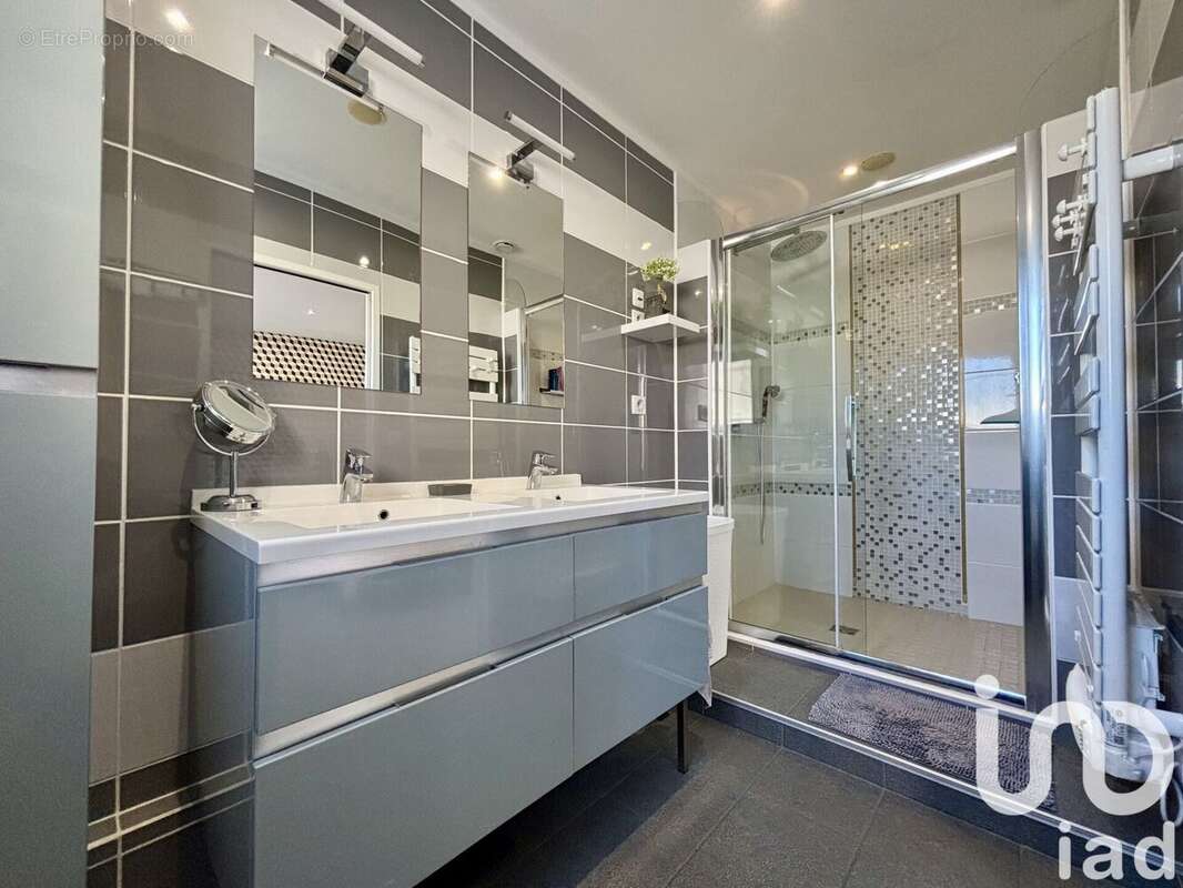 Photo 6 - Maison à CAVES