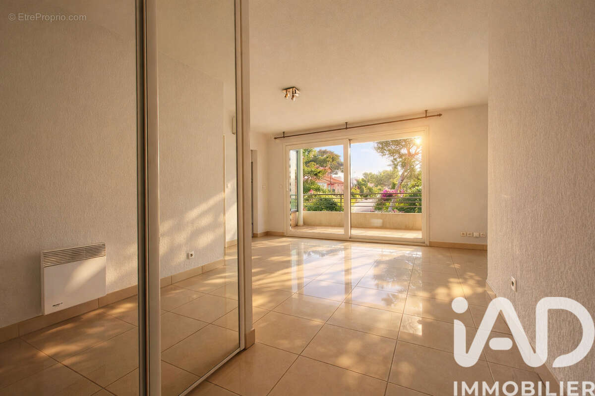 Photo 3 - Appartement à SAINT-RAPHAEL