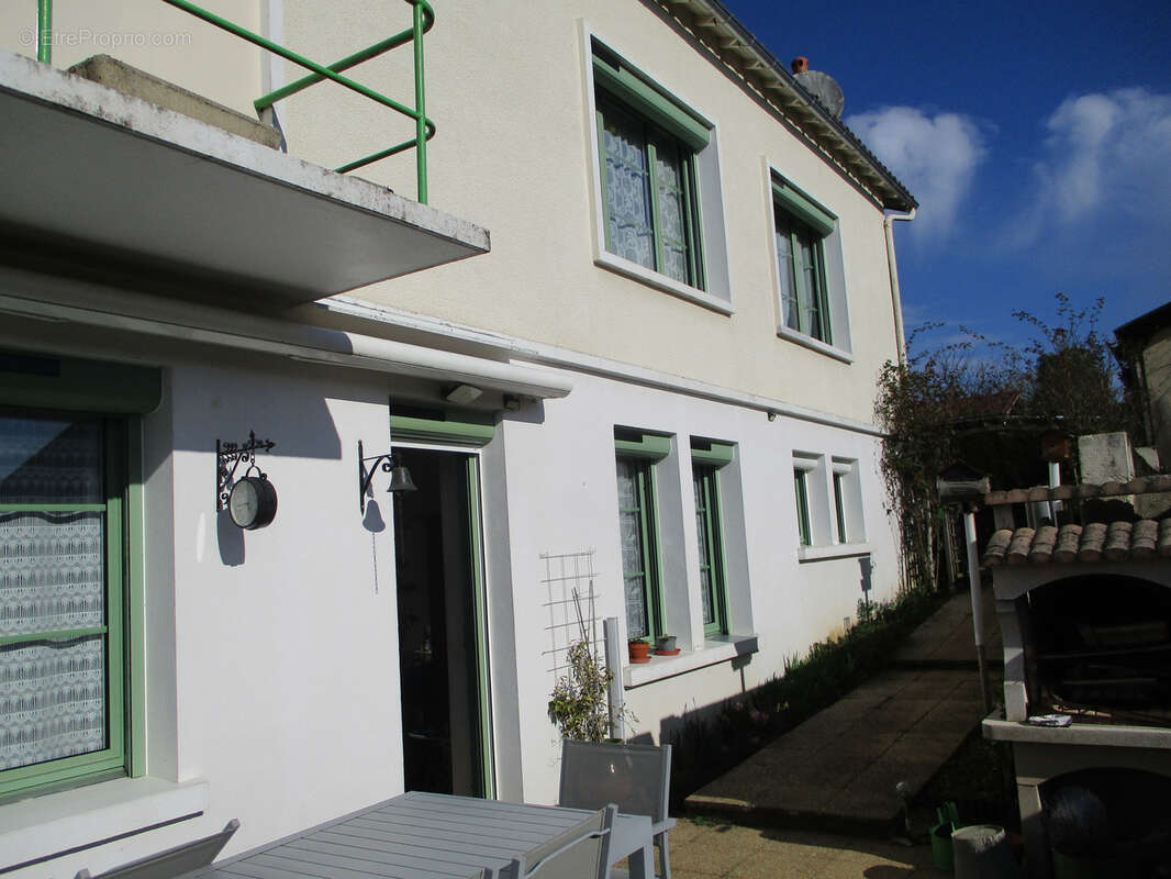 Appartement à CIVRAY