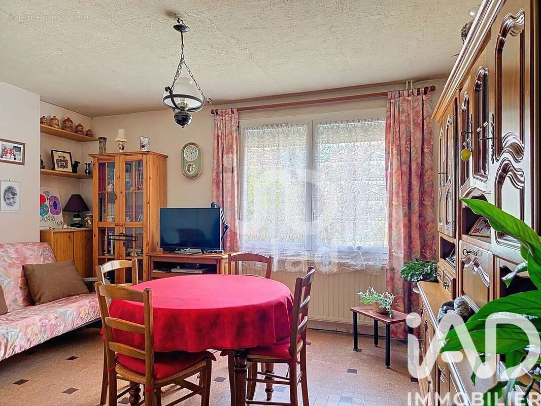 Photo 5 - Maison à VIERZON