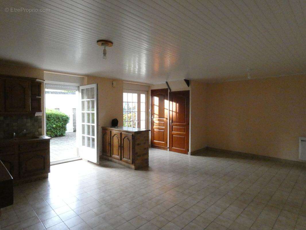 Maison à SAINT-PIERRE-DE-PLESGUEN