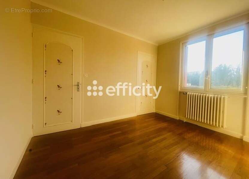 Maison à ROUSSILLON