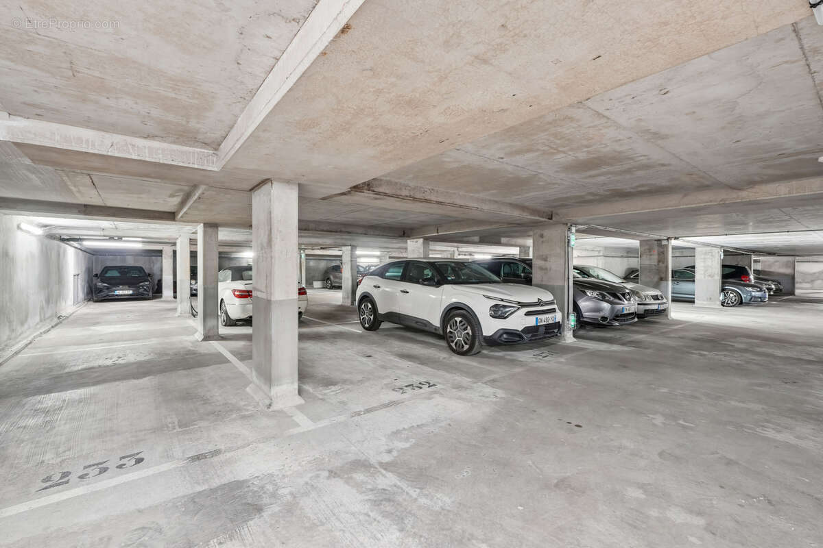 Appartement à ASNIERES-SUR-SEINE