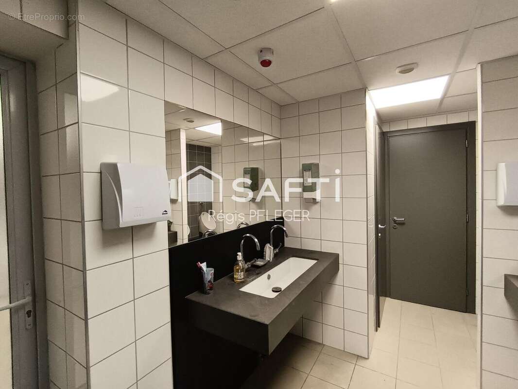 Photo 4 - Commerce à GRANDVILLARS