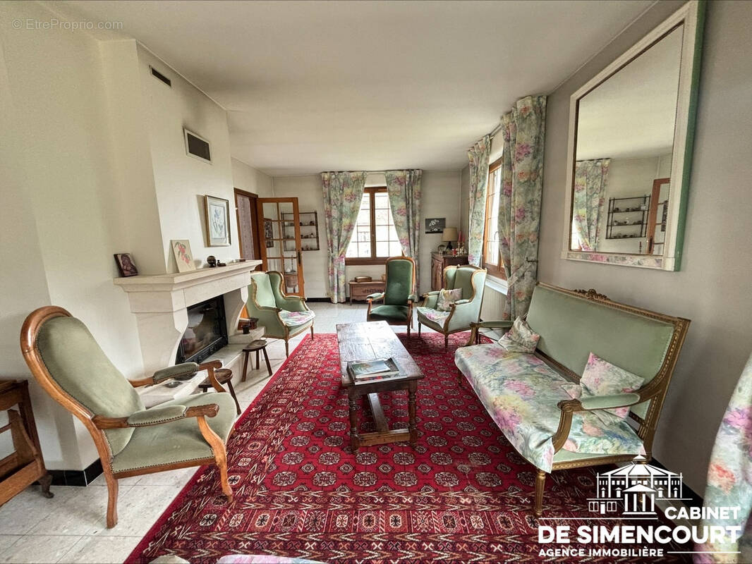 Maison à BRETEUIL