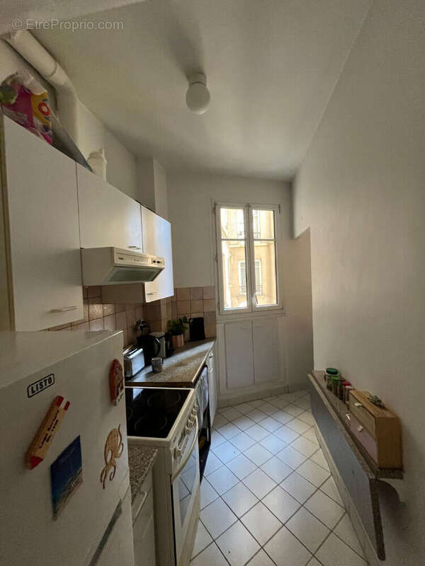 Appartement à PARIS-12E