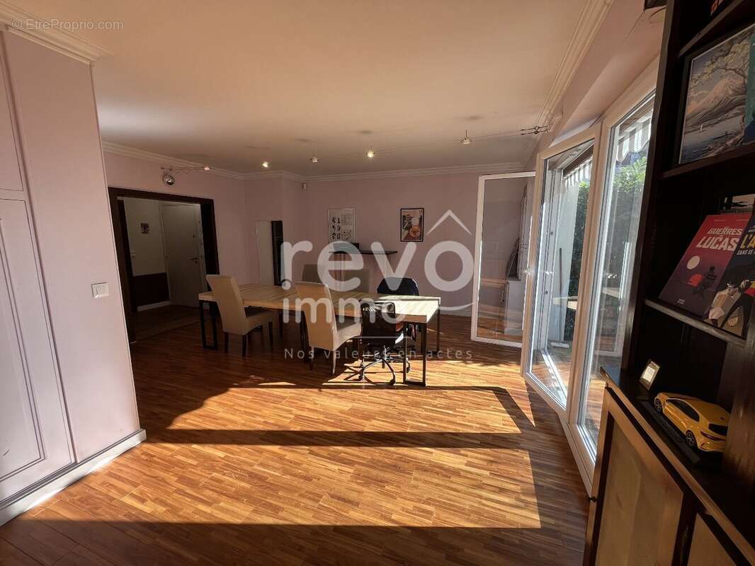 Appartement à CHATENAY-MALABRY