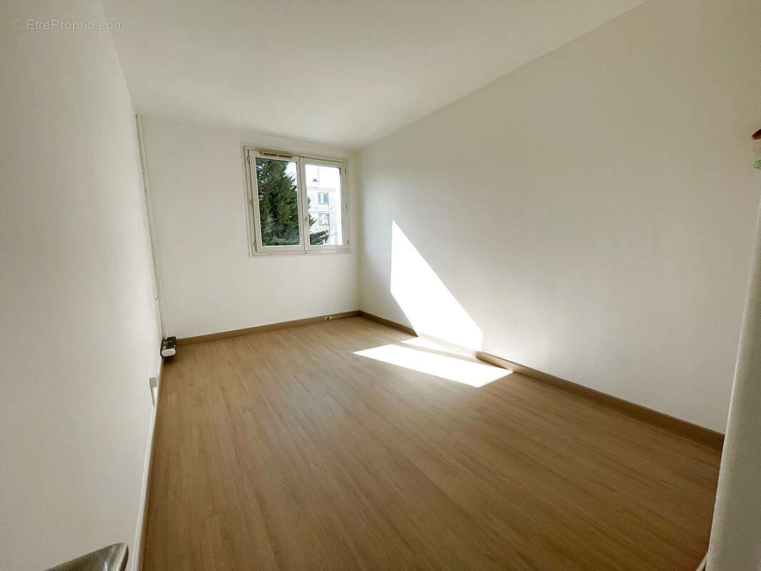 Appartement à TAVERNY