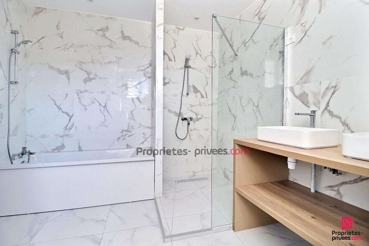 Appartement à ARPAJON