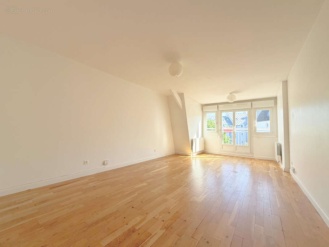 Appartement à RUEIL-MALMAISON