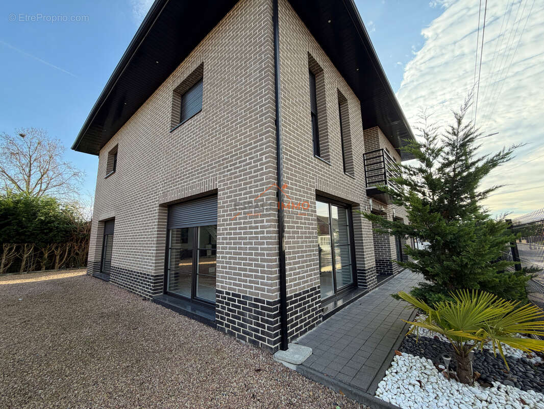 Maison à PETITE-FORET