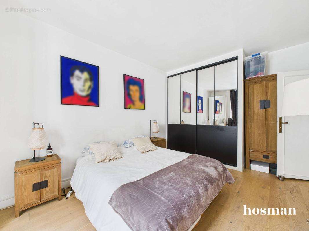 Appartement à PARIS-17E