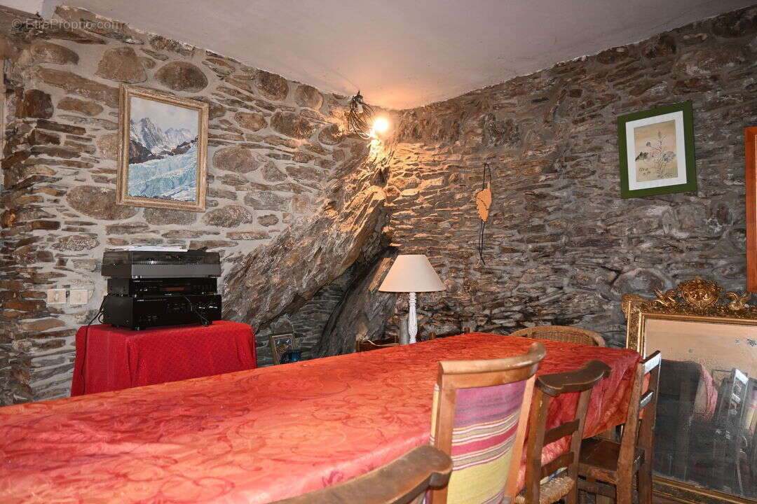 Maison à CHAMBORIGAUD
