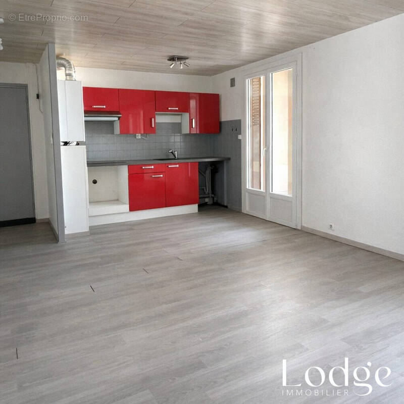 Appartement à MEYLAN