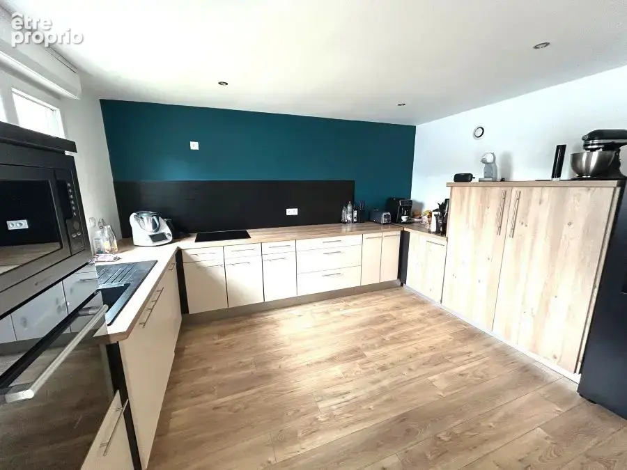 Maison de campagne semi individuelle développant 120m2 et bâtie sur 240m2 de parcelle ! - photo 7