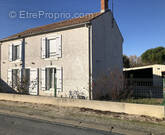 Maison à L'ILE-D'ELLE