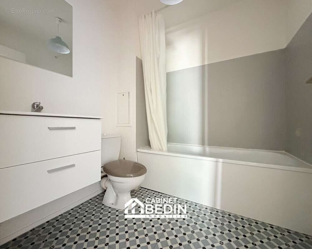 Appartement 46 m² à Le Bouscat  - photo 4