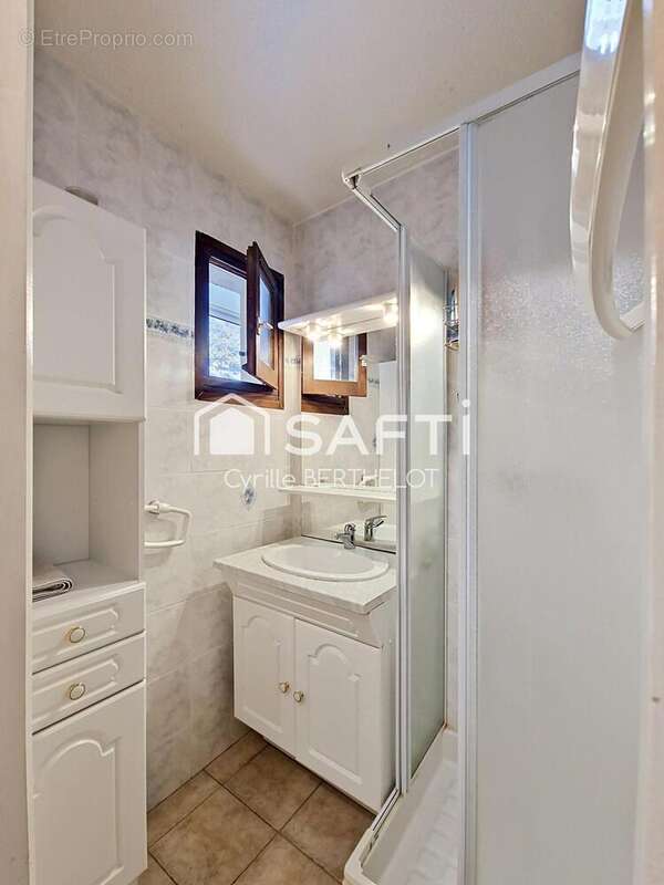 Appartement 27 m² à Les Angles  - photo 6