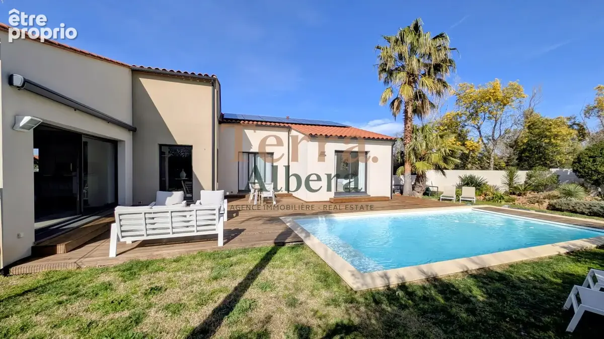 SAINT-GENIS-DES-FONTAINES - Grande villa contemporaine sans aucuns travaux - photo 23