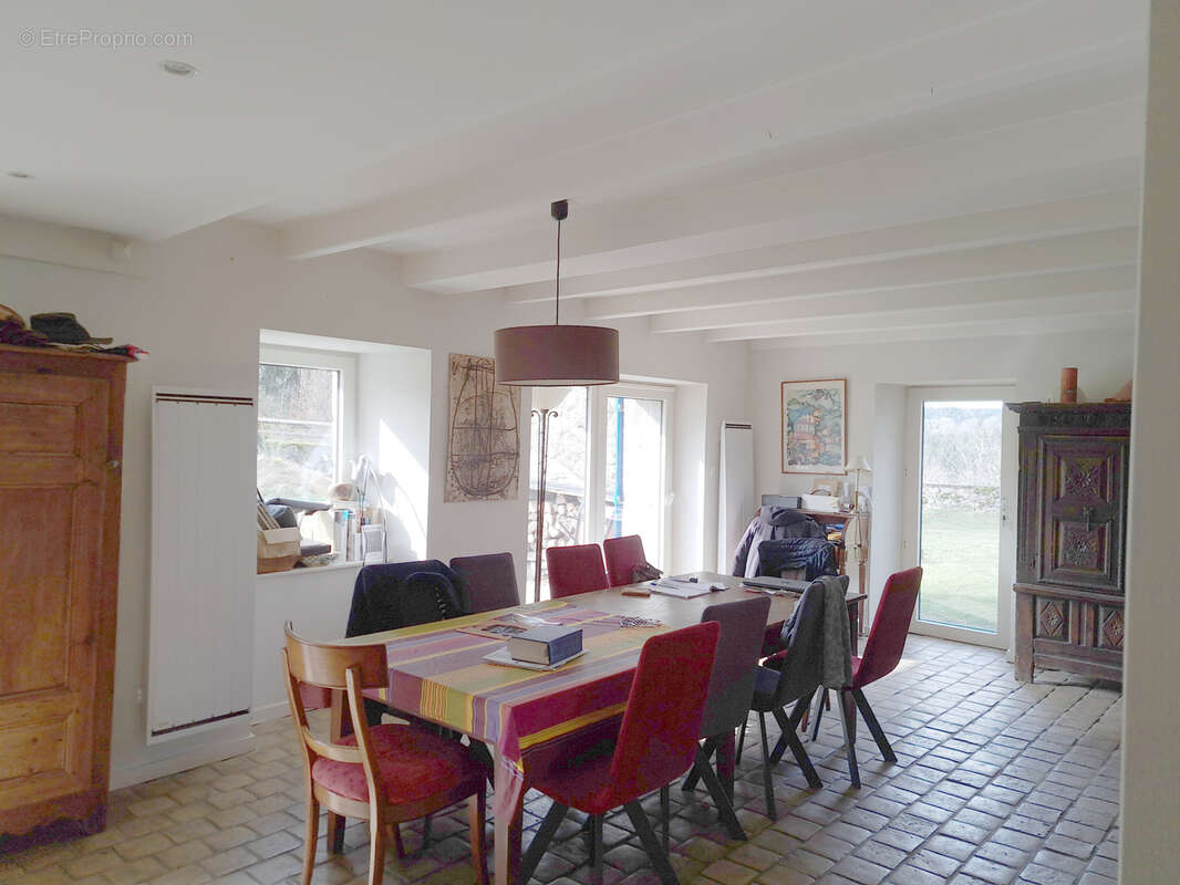 Maison à LE CHAMBON-SUR-LIGNON