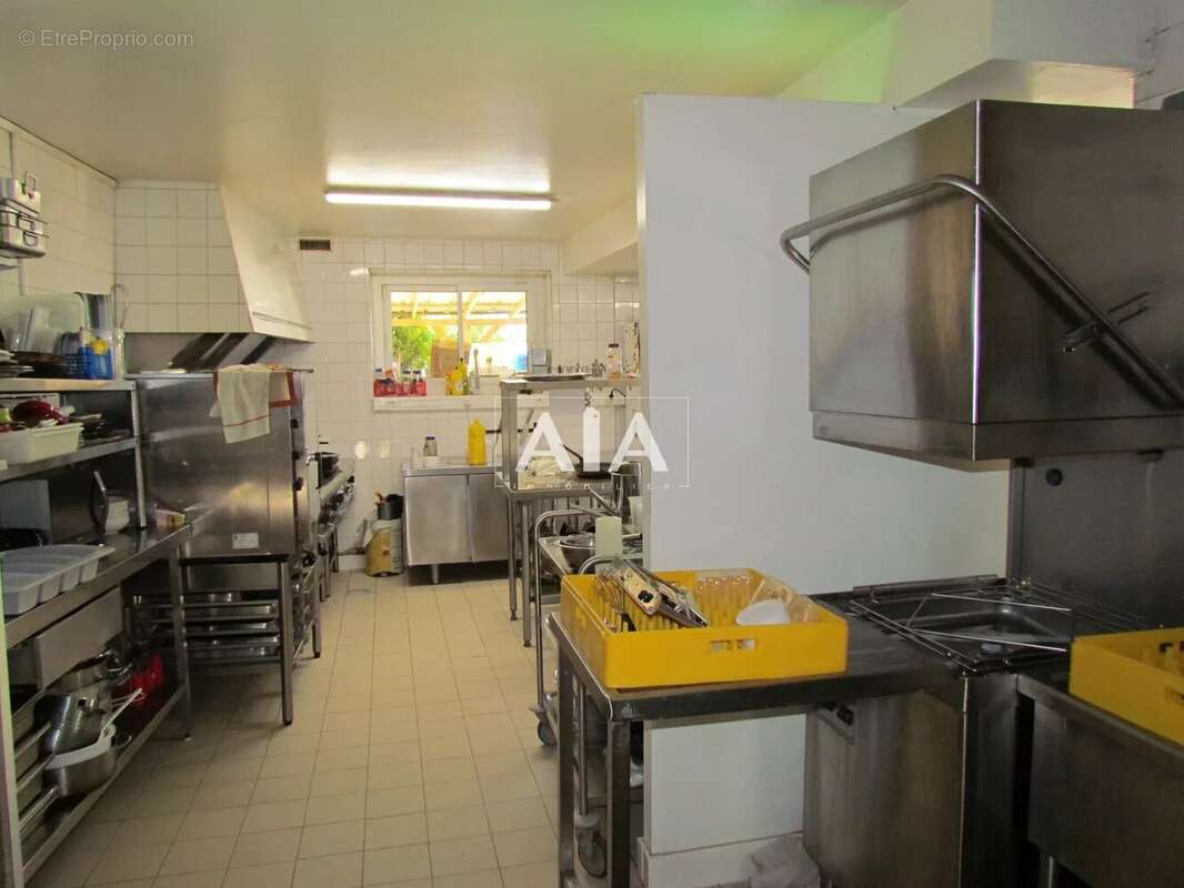 Commerce à MAINE-DE-BOIXE