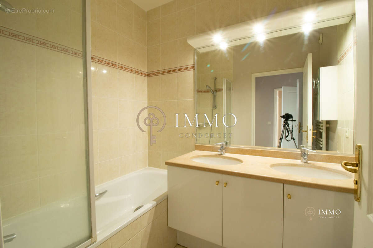 Appartement à BOURG-LA-REINE