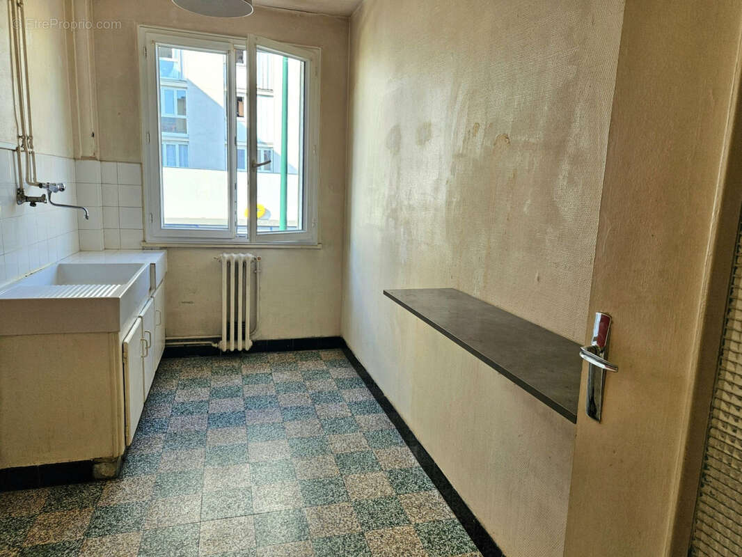Appartement à COLOMBES