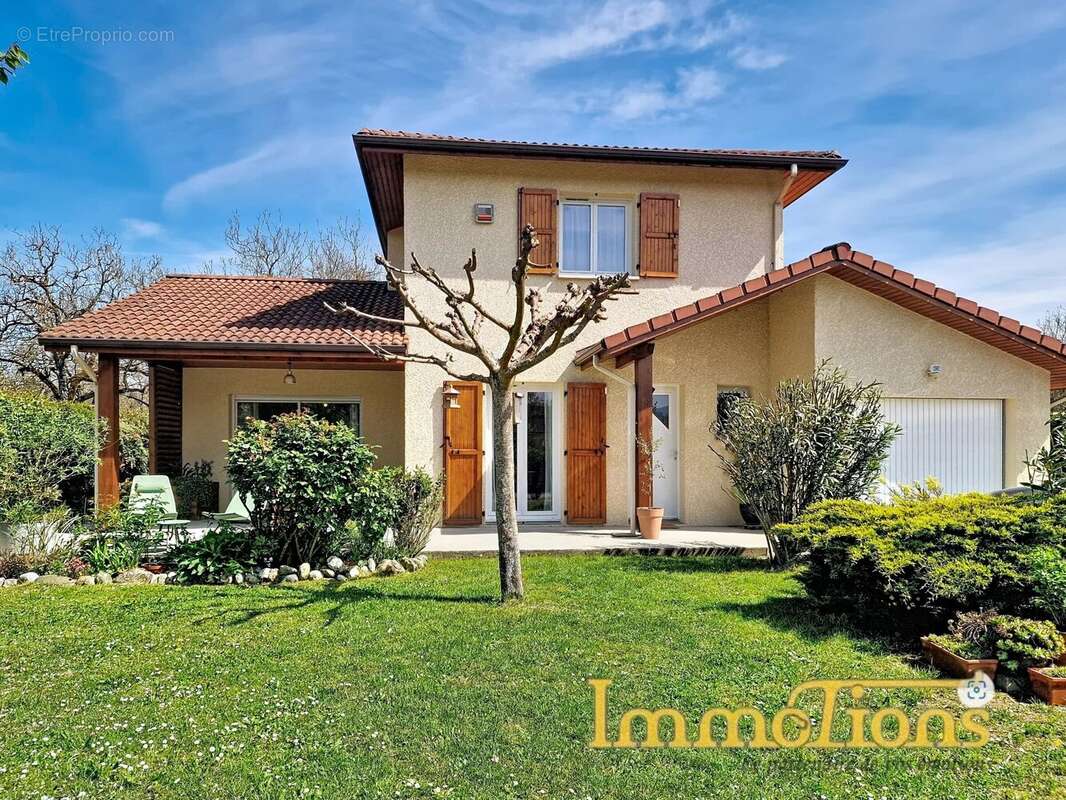 Maison à SAINT-ROMANS