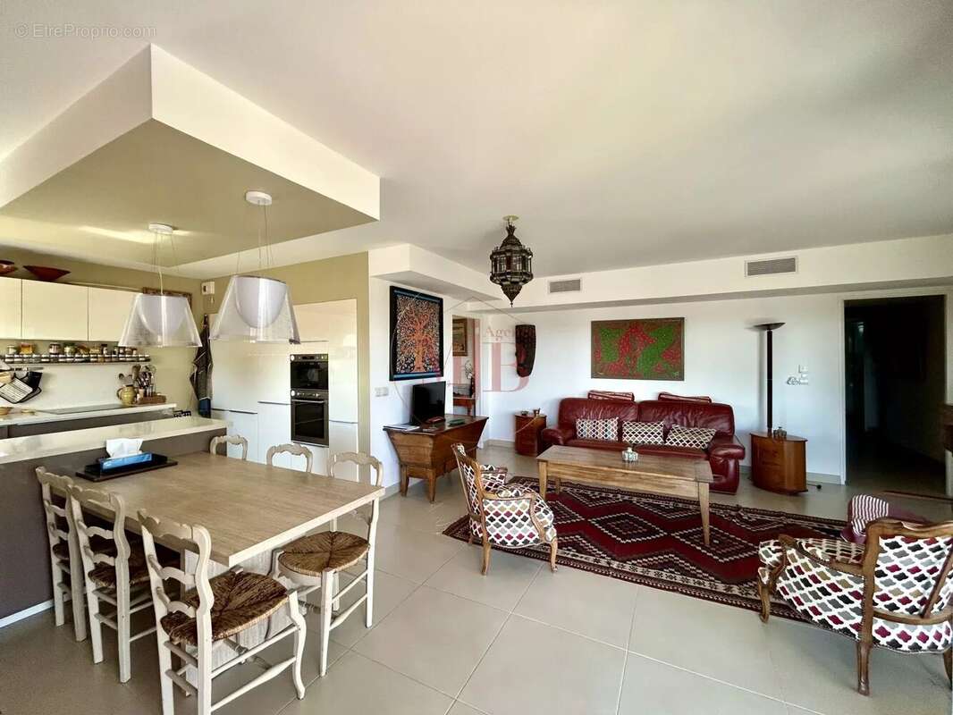 Appartement à AIX-EN-PROVENCE