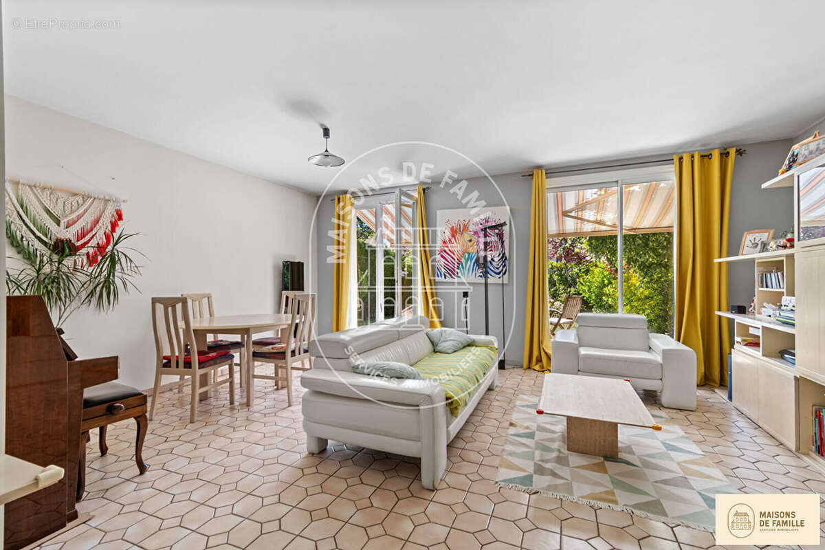 Maison à NOISY-LE-ROI