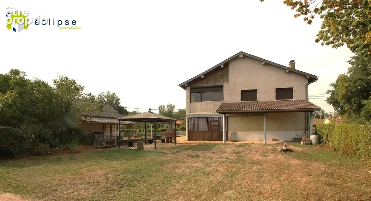 Maison à POLLIAT