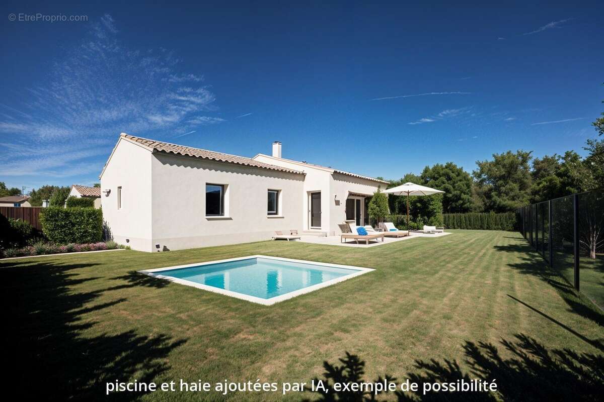 Maison à L'ISLE-SUR-LA-SORGUE