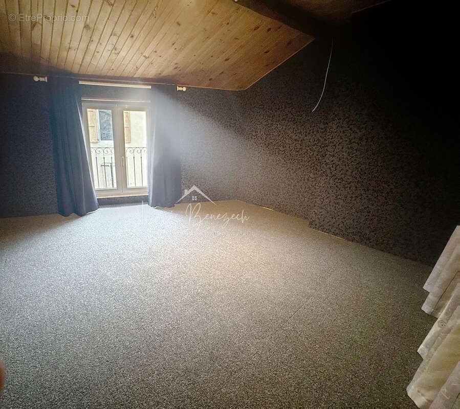 Maison à SAINT-AFFRIQUE