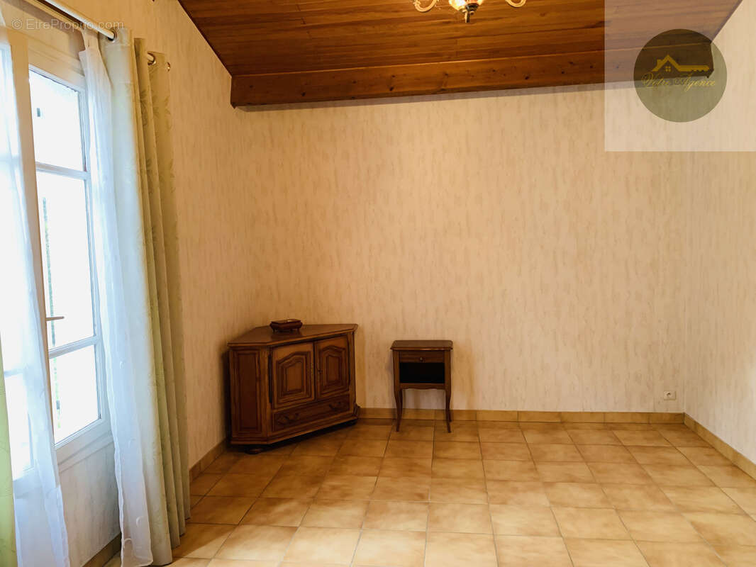 Maison à CHEROY