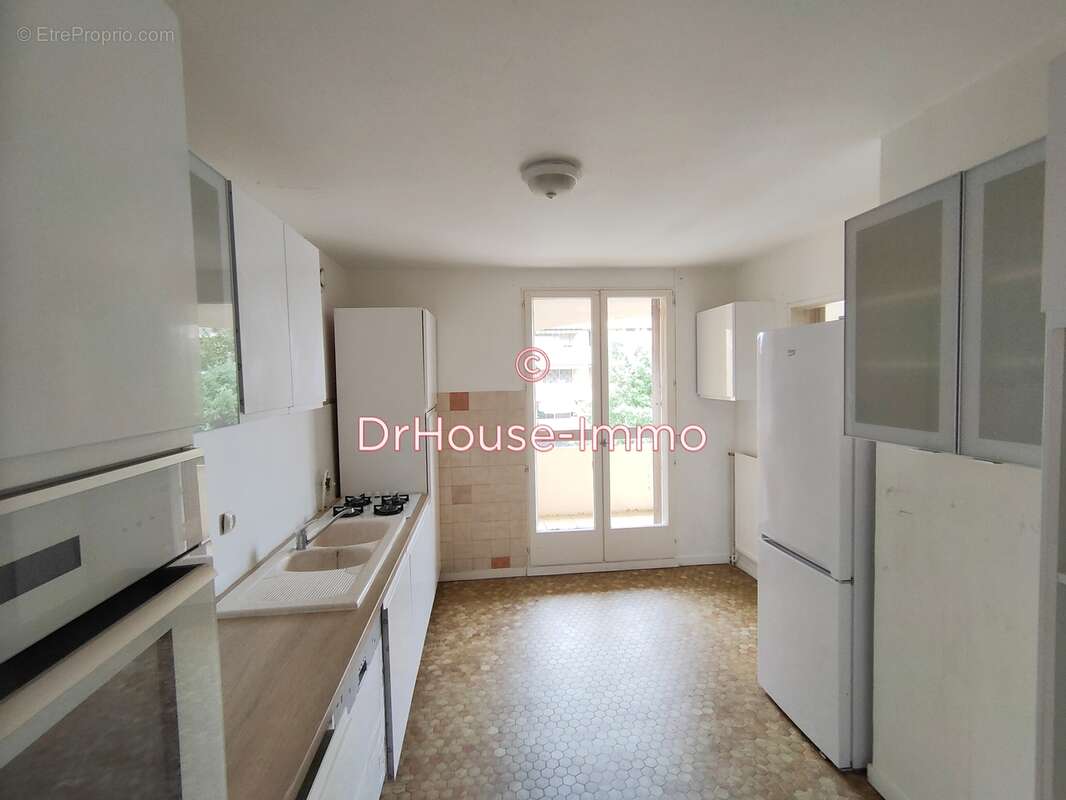 Appartement à BOURG-LES-VALENCE